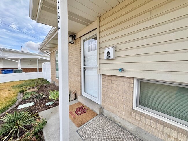 Photo - Renovated 3 Bed Home with Huge Yard & 2-Car Garage