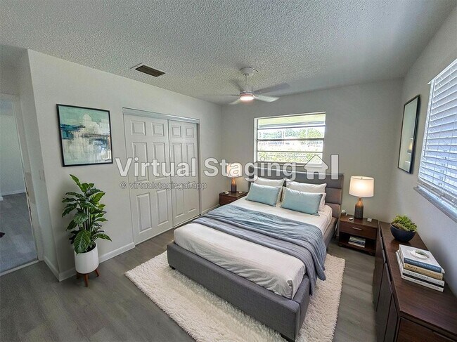 Photo - 800 SW 30th St