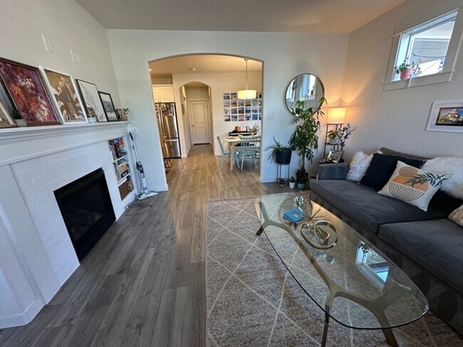 Photo - Stunning 4-bdr with beautiful fenced yard in Mckenzie Meadow Village! - Sisters, Oregon