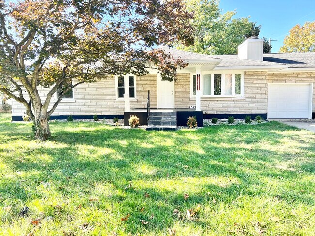 Photo - 524 Breckenridge Ln