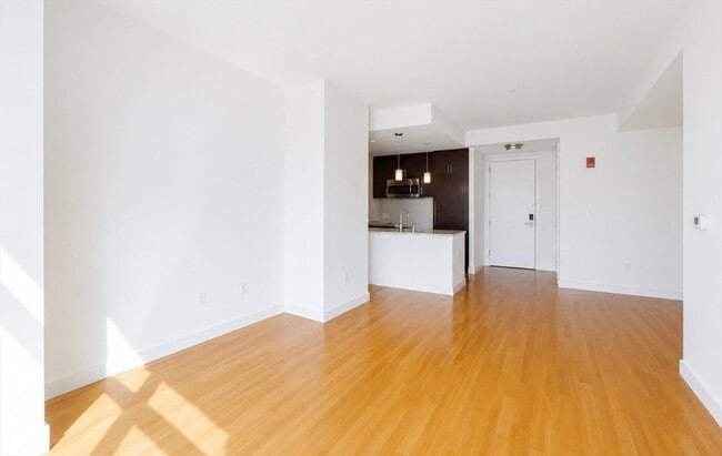 Photo - 400 Stuart St Unit 18G