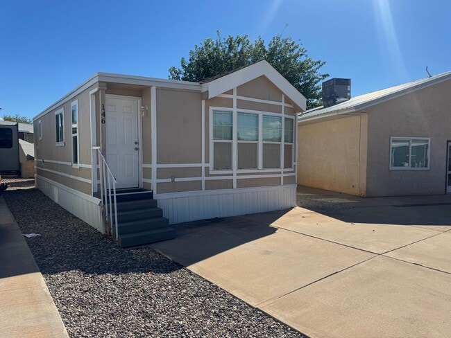 Building Photo - 2 Bed 2 Bath FURNISHED home! 55+ Age Restr...