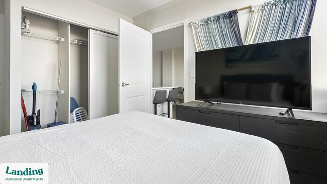 Photo - 305 Dr. M.L.K. Jr St S Unit 1039