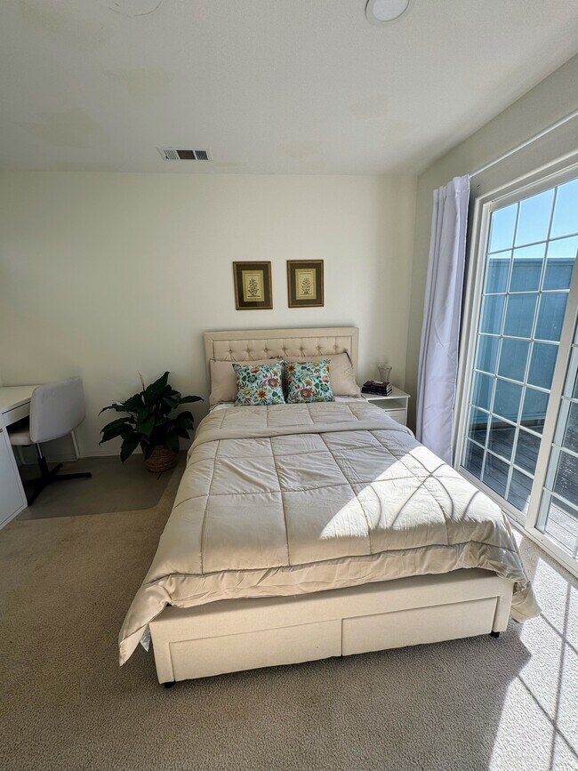 Photo - 3051 Augusta St