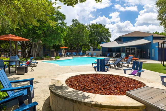 Building Photo - The Social SMTX® Rental