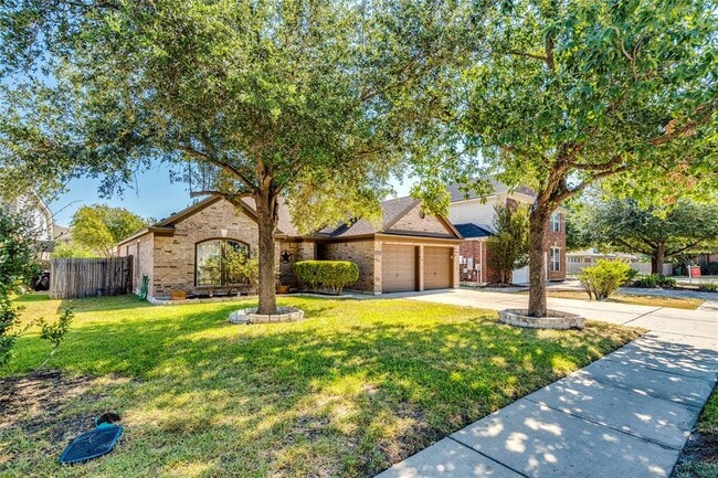 Photo - 21005 Haddington Cove