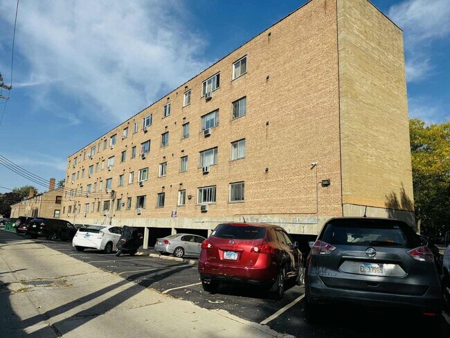 Photo - 7320 N Rogers Ave Unit 212