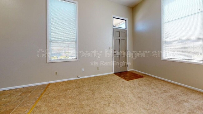 Photo - 2 Cassidy St Unit 2-6