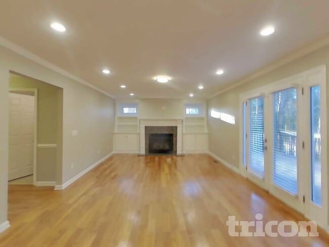 Photo - 4919 Post Oak Tritt Rd