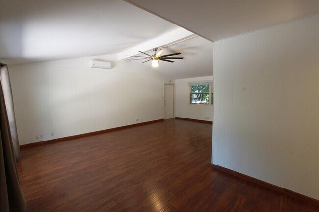 Photo - 2305 Wilke Dr