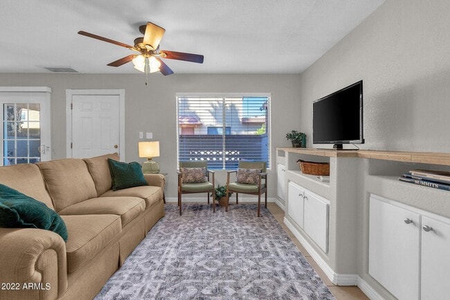Photo - 14247 N Boxwood Ln