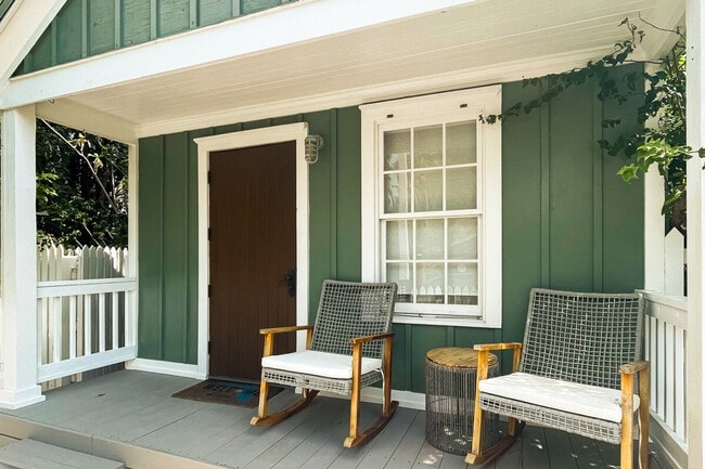 Photo - 1011 Howe St Unidad ID1385998P