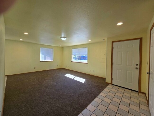 Photo - 2114 Becker St