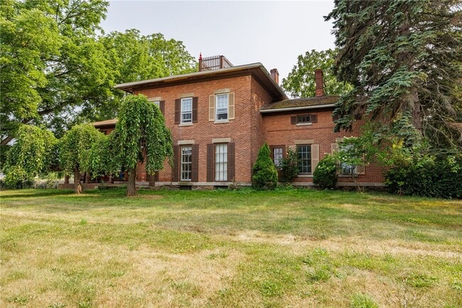 Building Photo - 981 Latta Rd