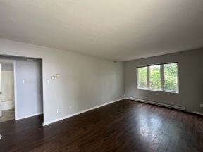 Building Photo - 15 Strathmore Ave Unit 4