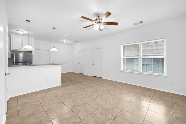 Photo - 6122 W Mt Houston Rd Unit A/B/D