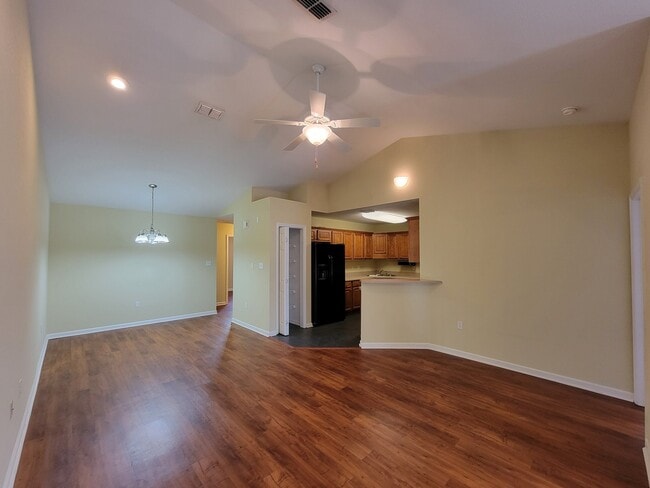 Photo - 2372 Quazar Cir