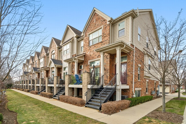 Building Photo - 1509 Lake Ridge Ct Rental