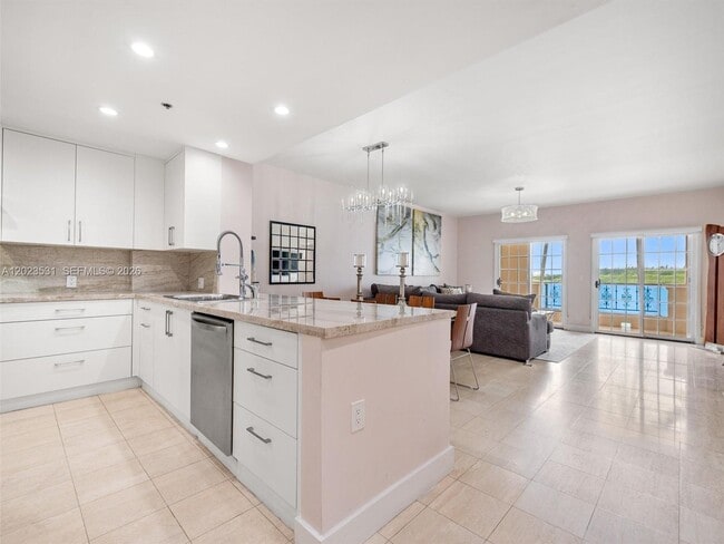 Photo - 2425 Fisher Island Dr Unit 5205