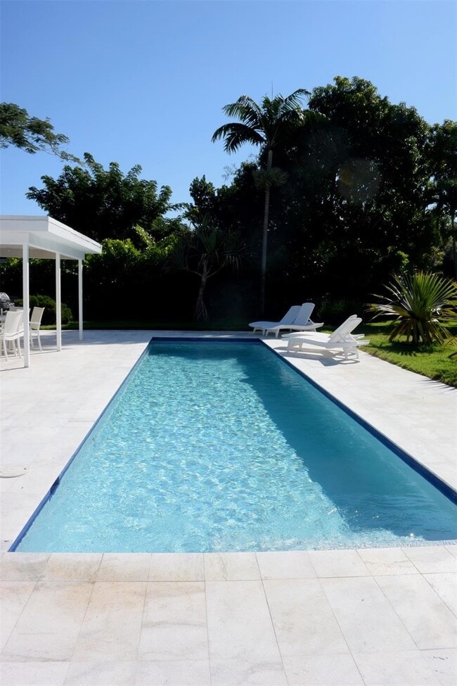 Photo - 9007 NE 10th Ave