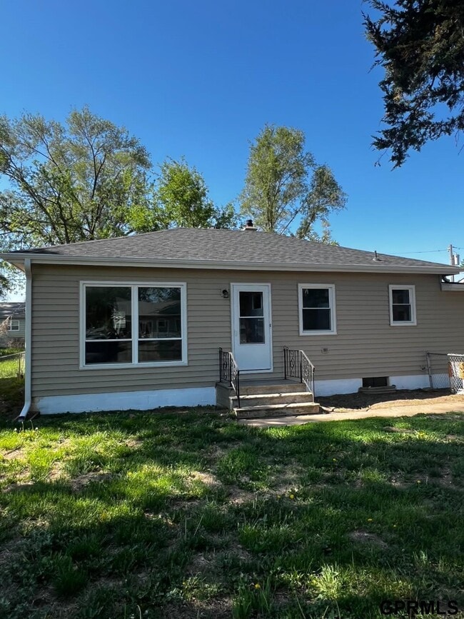 Photo - 903 E Hopkins Dr House