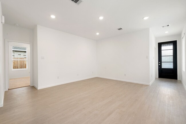 Photo - 6742 Sunset Velvet Dr