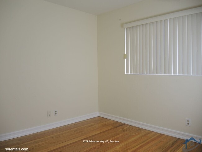 Photo - 1574 Ballantree Way Unidad 3