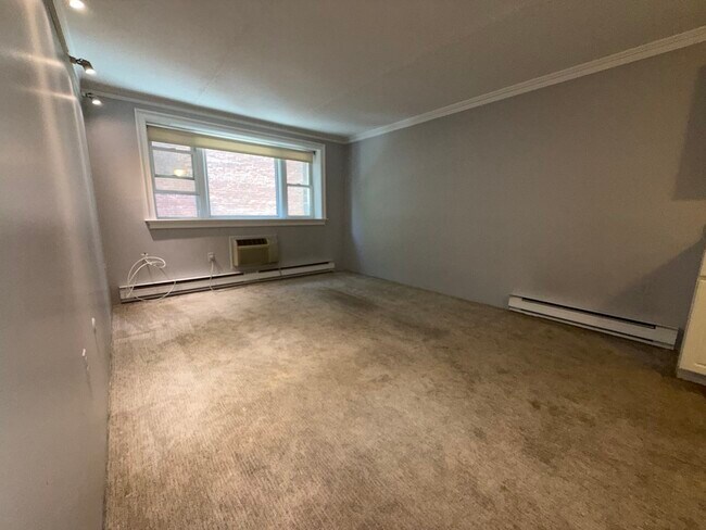 Photo - 1691 Cambridge St Unit 14