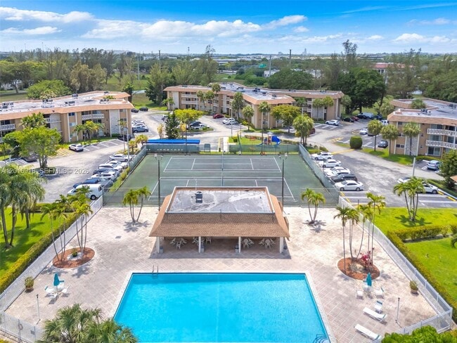 Photo - 7400 Miami Lakes Dr Unit D205