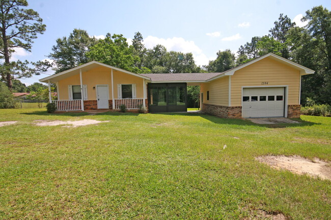 Peaceful Country Living Near UWF & Navy Fe... - Peaceful Country Living Near UWF & Navy Fe... Apartment