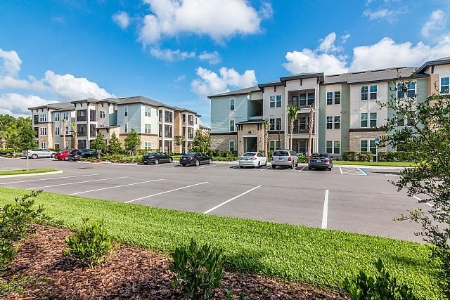 The Alexander at Sabal Point Apartments For Rent in
