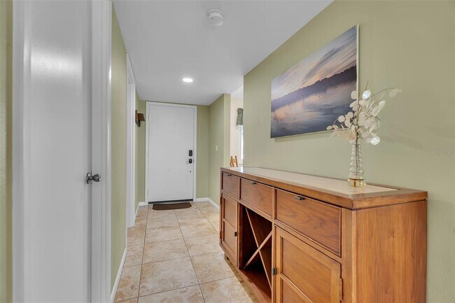 4644 Longwater Chase Unidad 97
