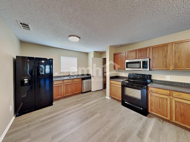 Photo - 321 Quail Run Rd