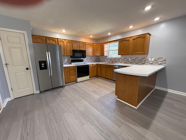 Photo - 500 Clifton Ct