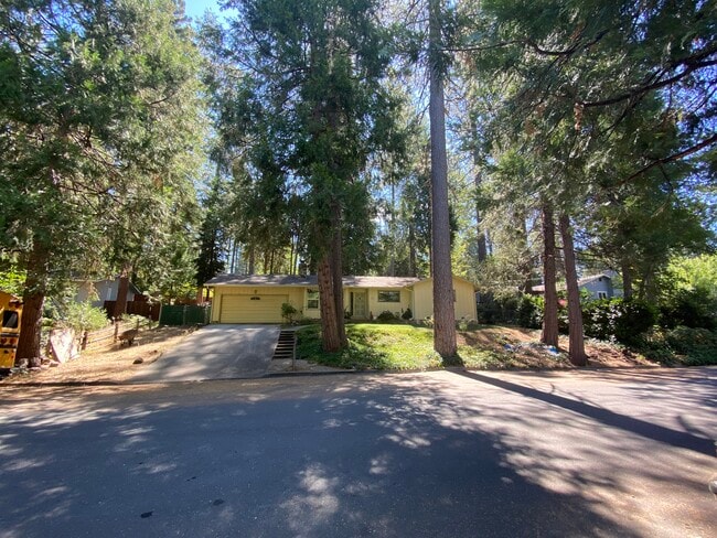 Photo - 12 Galena Way