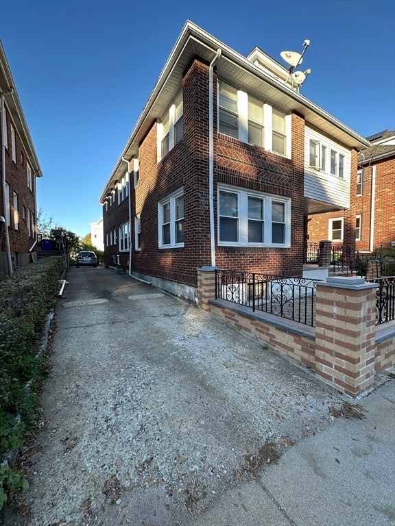 Photo - 101 Colborne Rd