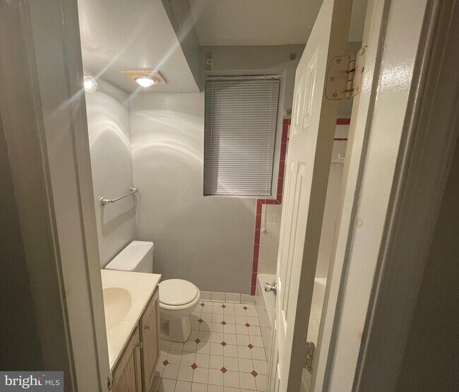 Photo - 1820 Swann St NW Unit #2