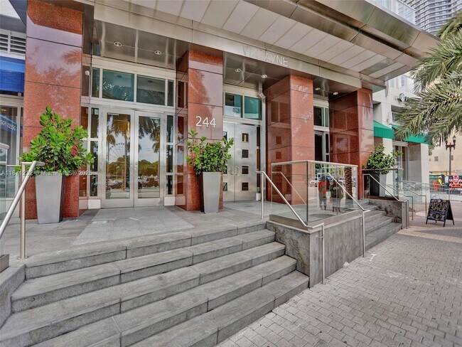 Photo - 244 Biscayne Blvd Unit 406