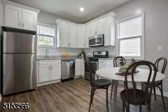 Photo - 249 S Burnet St