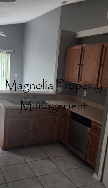 Photo - 2226 Rockwood Dr