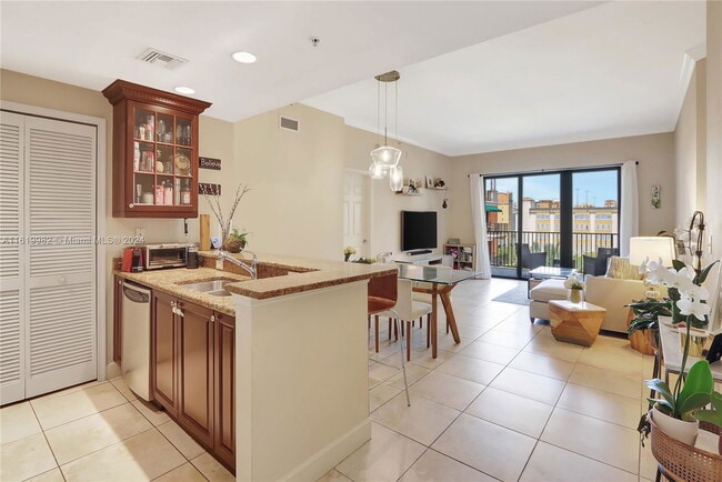 Photo - 100 Andalusia Ave