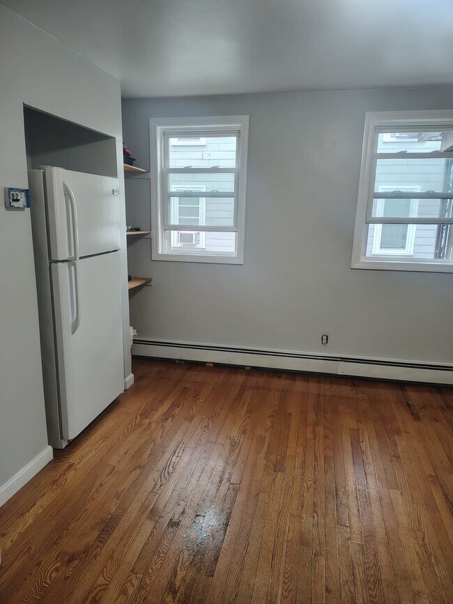 Photo - 206 Spring St Unit Apt #2