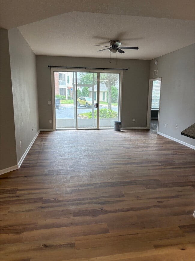 Photo - 785 Oakleaf Plantation Pkwy Unit 714