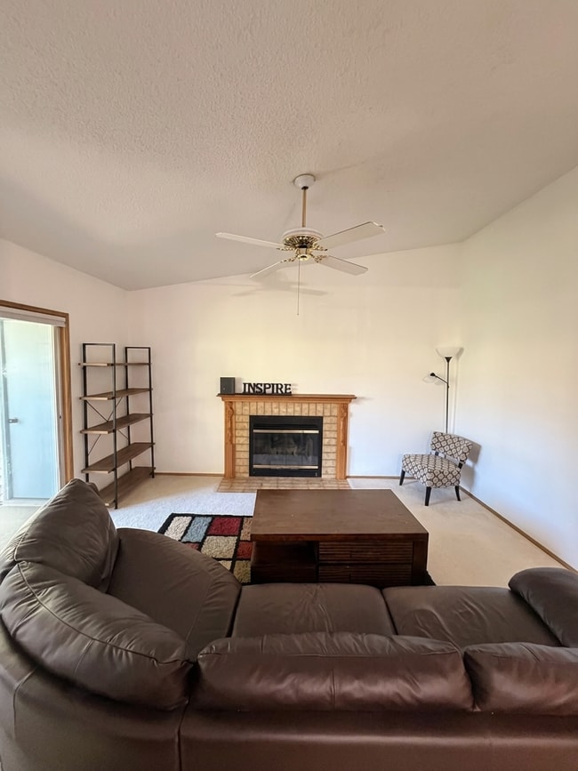 Photo - 10837 SE 172nd St Unit Kelsey Court 8D