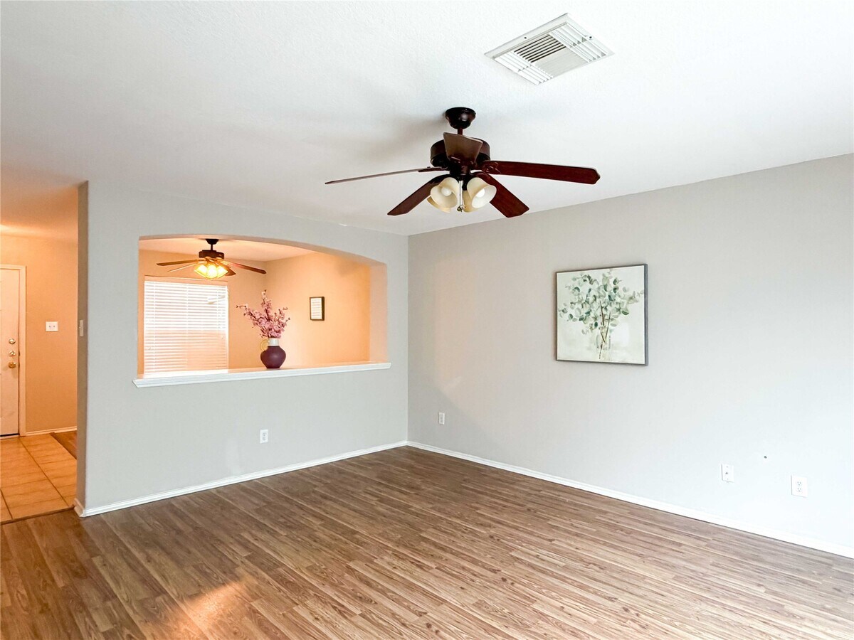 Photo - 2414 Lakecrest Village Ct