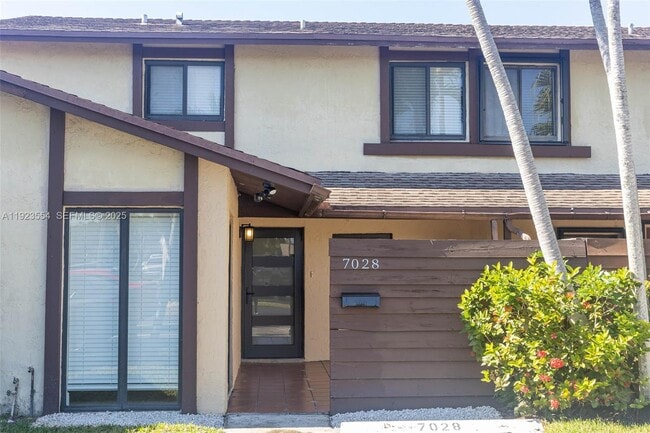 Building Photo - 7028 SW 106th Pl