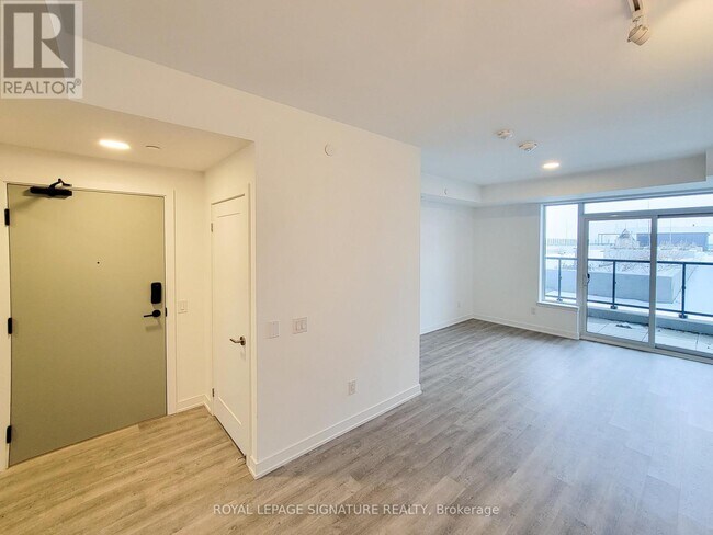 Photo - 5105 Hurontario St Unité 712