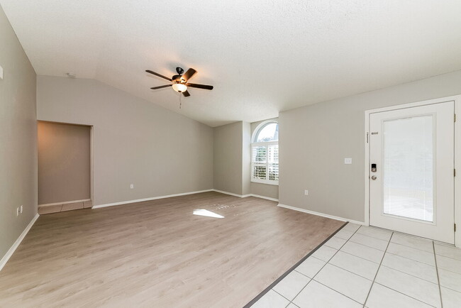 Photo - 6202 65th Ct E