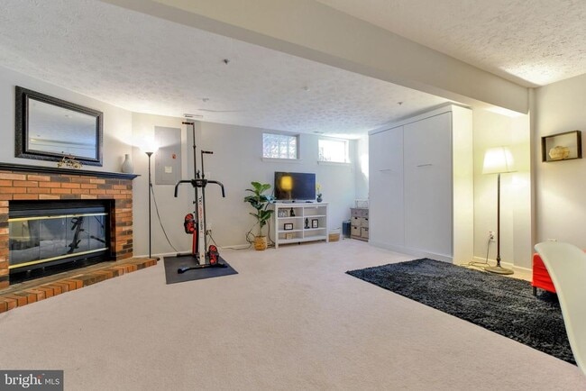 Photo - 11433 Hawk Ridge Ct