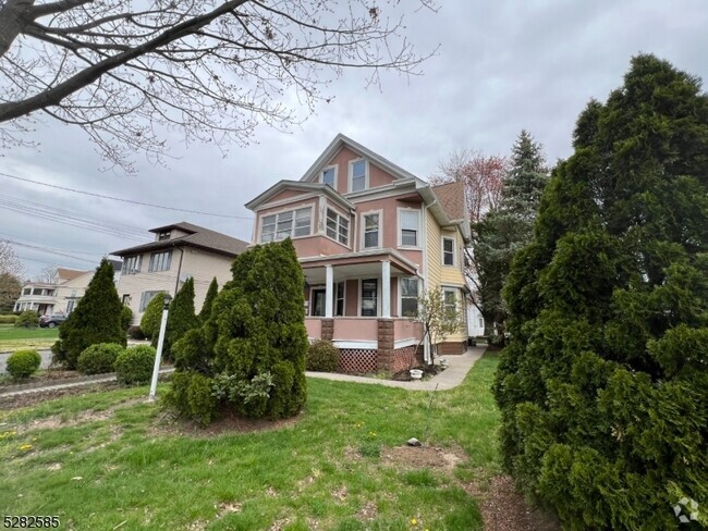 Building Photo - 209 Lafayette Ave Rental